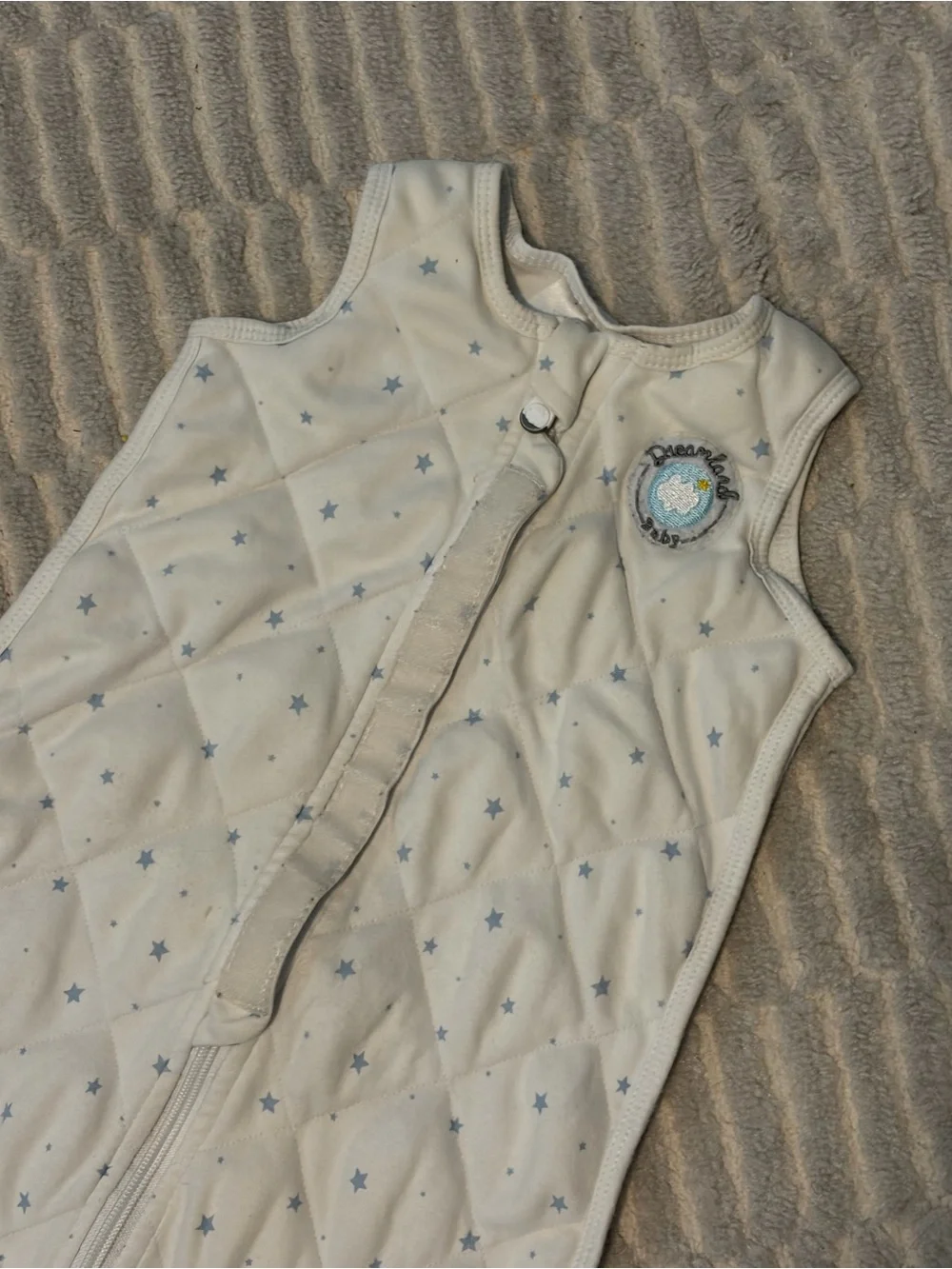 Dream Weighted Sack Baby Sleep Sack in Light Gray & White